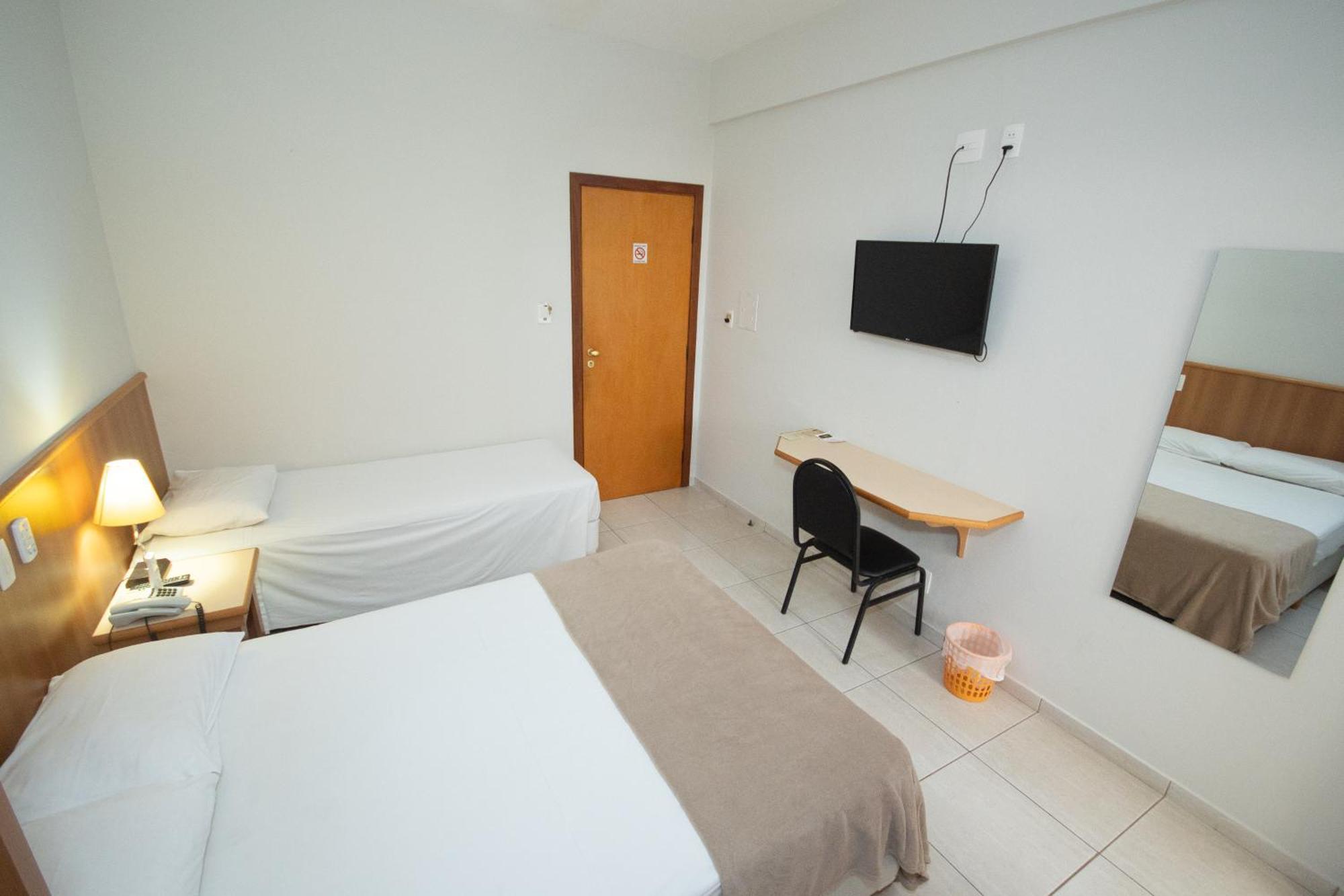 Hotel Ouro لفراس المظهر الخارجي الصورة